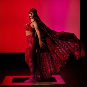 Ivy Park x heart convertible jacket